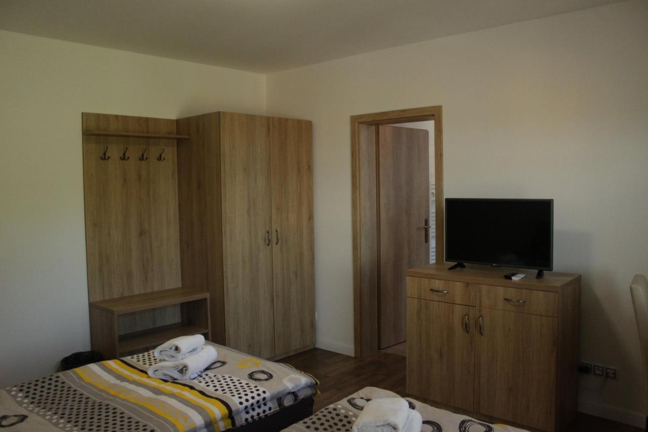 Penzion Na Zlate Ceste Tachov  Luaran gambar